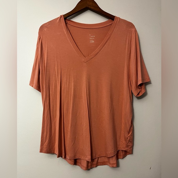 a new day Tops - a new day Women's Short Sleeve V-Neck Top